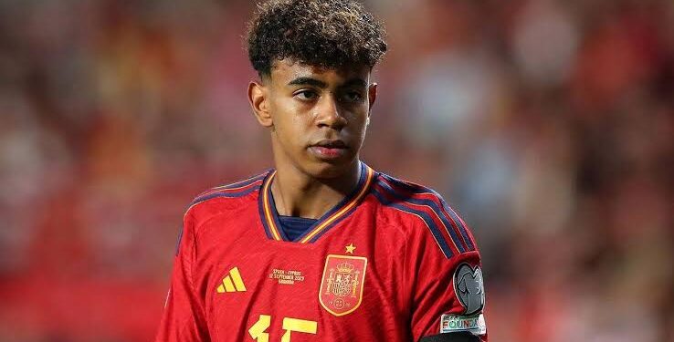 Spain Wonderkid Lamine Yamal Addresses Viral Photo with Lionel Messi