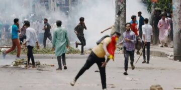 Bangladesh Supreme Court Scraps Job Quotas Amid Deadly Protests
