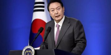 Massive Petition for Impeachment of South Korean President Faces Technical Delays and Political Hesitance