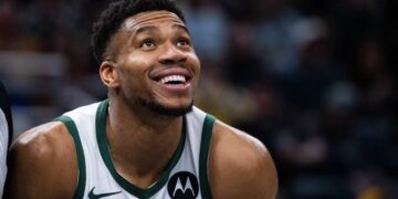 Giannis Antetokounmpo and Greece Dominate Slovenia, Move One Step Closer to Paris Olympics