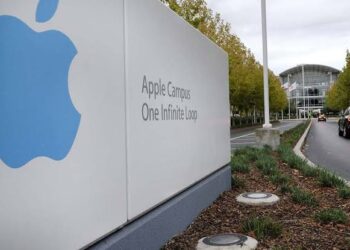Analyst Calls: Apple price surge, CrowdStrike rating decline