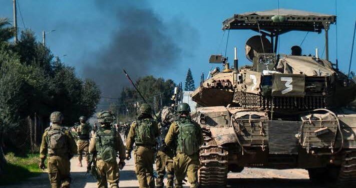 Mass Evacuations in Khan Younis Amid Intensifying Israeli Strikes