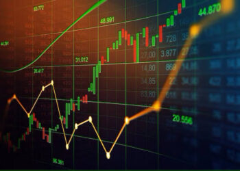 US Stocks Soar, Outpacing Chinese Market: Expert Analysis and Top Picks