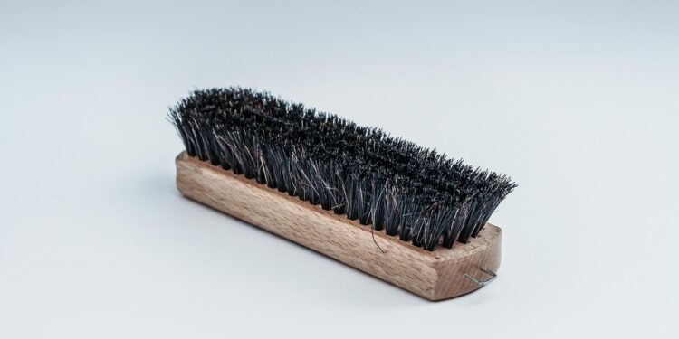 Dry Brushing 101: How to Do It Right