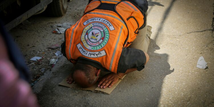 Gaza’s Crisis Deepens: New Evacuations and Health Fears Amid Stalled Ceasefire