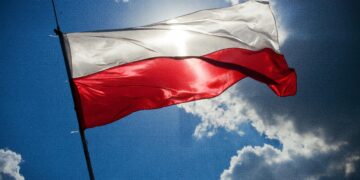Poland Boosts Defense Spending to 5% of GDP Amid Regional Tensions