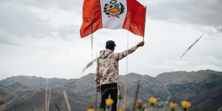 Peru’s Central Bank Expected to Maintain Interest Rate Amid Core Inflation