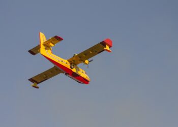 EU Dispatches Fire Planes to Fight Madeira Blaze