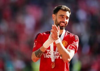 Bruno Fernandes Agrees New Manchester United Contract Until 2027