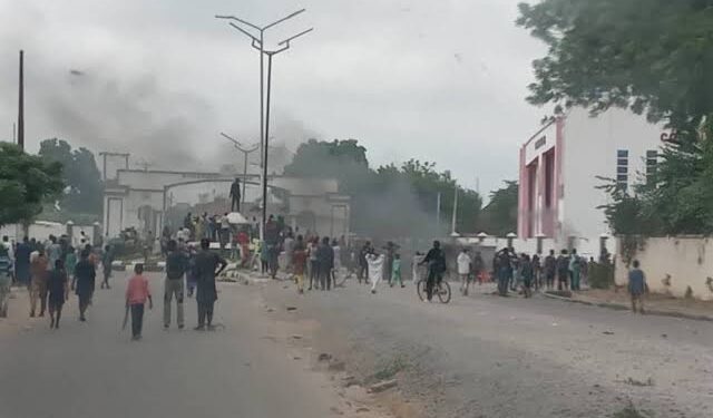 Shooting Incident at Protest Sparks Fear