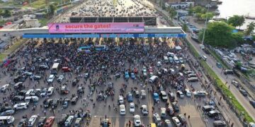 Lekki Tollgate Clash: Protesters Defy Court Orders