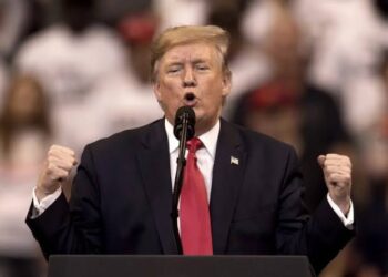 Trump Slams Harris for Stealing His “No Tax on Tips ” Proposal