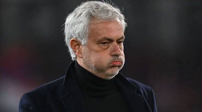 Mourinho Resurrects “If I Speak” Line After Fenerbahce Dumped Out of UCL by Lille Late
