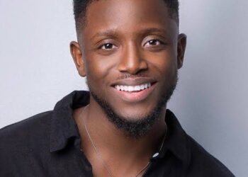 Chike Responds to Persistent Fan with ₦100,000 Gift