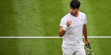 US Open Second-Round Shocker as Botic van de Zandschulp Stuns Carlos Alcaraz