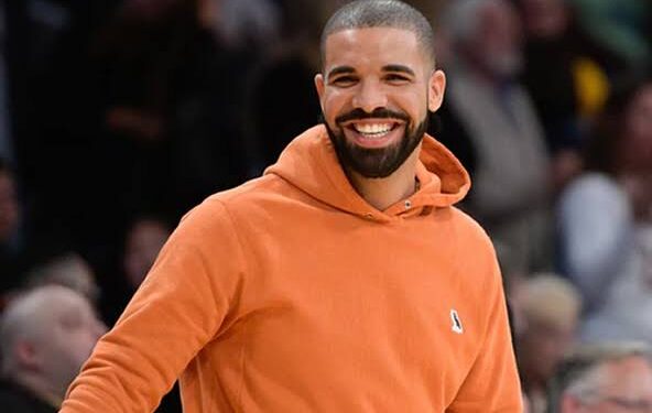 Rapper Drake’s $450,000 UFC Bet Ends in Disappointment