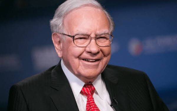 Warren Buffett’s Midas Touch: Unveiling the Secret to Berkshire Hathaway’s $1 Trillion Triumph
