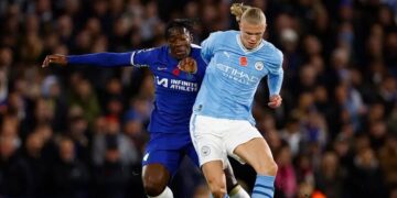 Manchester City Begin Title Defense with Commanding 2-0 Victory Over Chelsea