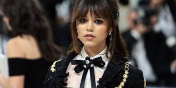 Jenna Ortega Shuts Down Rumors of Romance with Johnny Depp