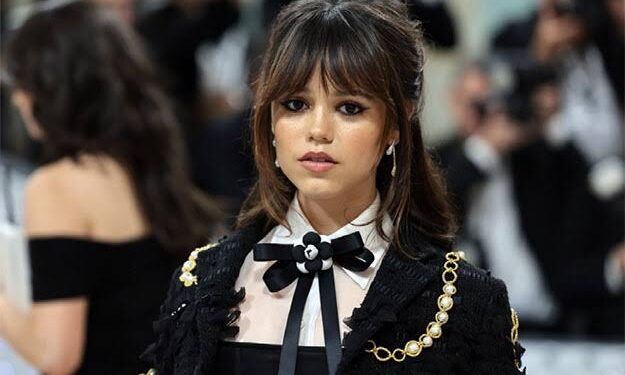 Jenna Ortega Shuts Down Rumors of Romance with Johnny Depp