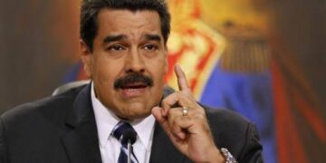 Venezuela’s Political Chaos: Dueling Rallies and Deepening Crises