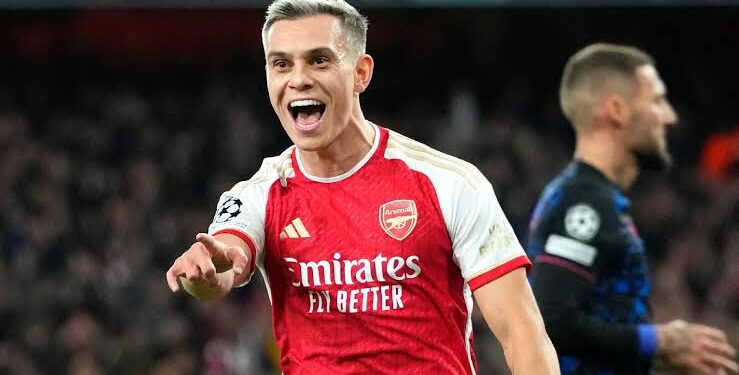 Leandro Trossard Comes off Bench to Inspire Arsenal in Beating Aston Villa 2-0