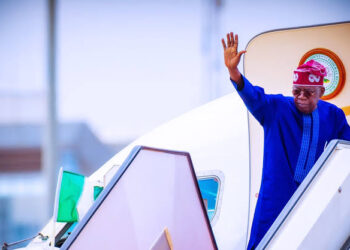 Presidential Jet Held Hostage in Paris: Inside Nigeria’s Complex Legal Battle with a Chinese Company