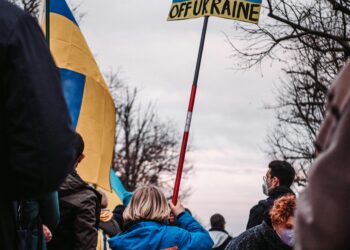 Ukraine Extends Russia a Hand of Peace to Stop The Conflict