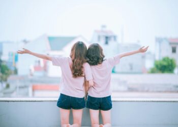 The Power of Friendship: A Story of Loyalty and Support