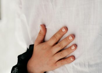 Navigating Long-Distance Relationships: Tips