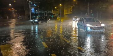 Heavy Rain Disrupts Transport in Japan