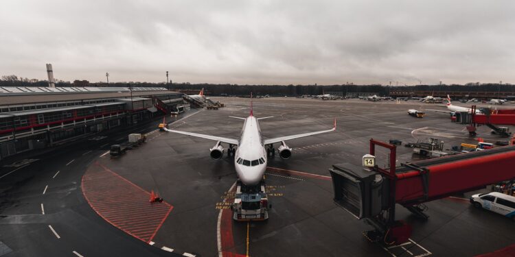 Kenya Airport Lease to Indian Giant Sparks Strike, Job Loss Fears
