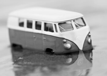 Tragic Bus Accident Kills 28 in Ethiopia