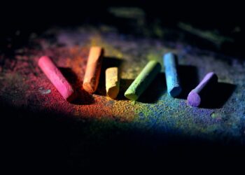 Thousands Mourn Kenyan School Blaze Victims at Funeral