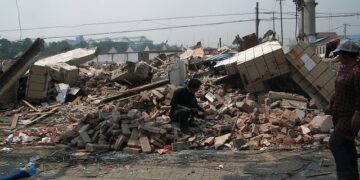 UNIBEN: Building Collapse Traps Students