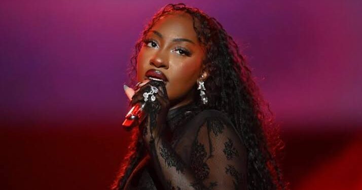 Tems Surprises Fans by Bringing Ayra Starr on Stage in New York