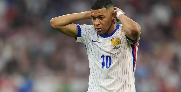 Kylian Mbappé Snubs French League Mediation in Dispute Over €55m Unpaid Wages from PSG