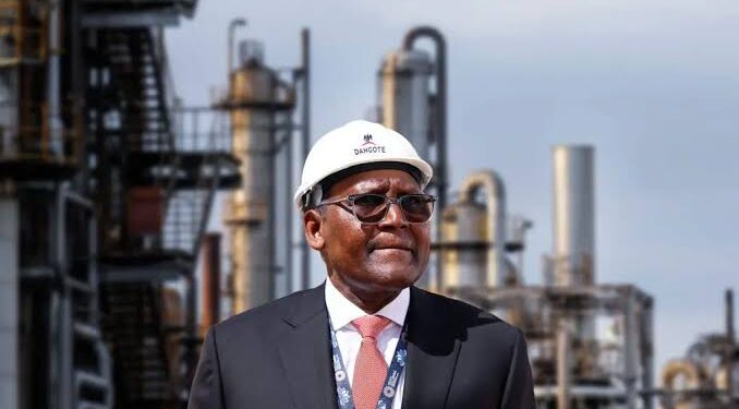 NNPCL, Dangote Refinery Disagree Over Petrol Pricing