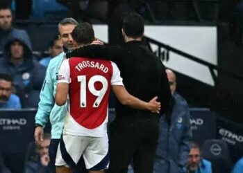 Trossard’s Late Heroics Seal Arsenal’s Dramatic 4-2 Win Over Leicester