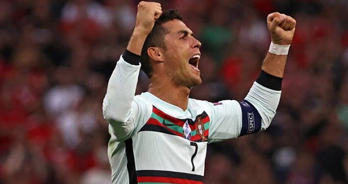 Cristiano Ronaldo Scores Historic 900th Goal as Portugal Edge Past Croatia