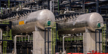 FG to Supply 12m Barrels of Crude to Dangote Refinery in October