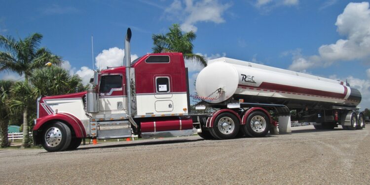 Fuel Tanker Accident Kill 48 in Niger