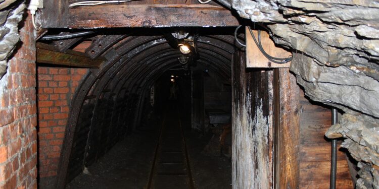 Gas Explosion in Iranian Coal Mine Kills 31, Injures 16