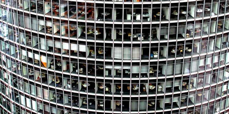 The Apple Enigma: How a Rebel Became the Establishment