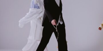 Paris Fashion Week 2024: Saint Laurent SS25