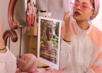 4 Easy DIY Lip Scrubs To Try Today