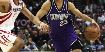 Thunder Stun Nuggets in Season Opener