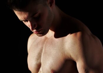 Ruptured Muscles: What It Is, Symptoms, and Causes
