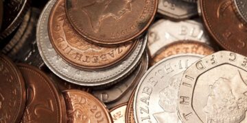 UK to Adjust Target for Debt Reduction