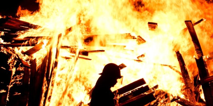 Rivers State: Eleme LG secretariat set ablaze